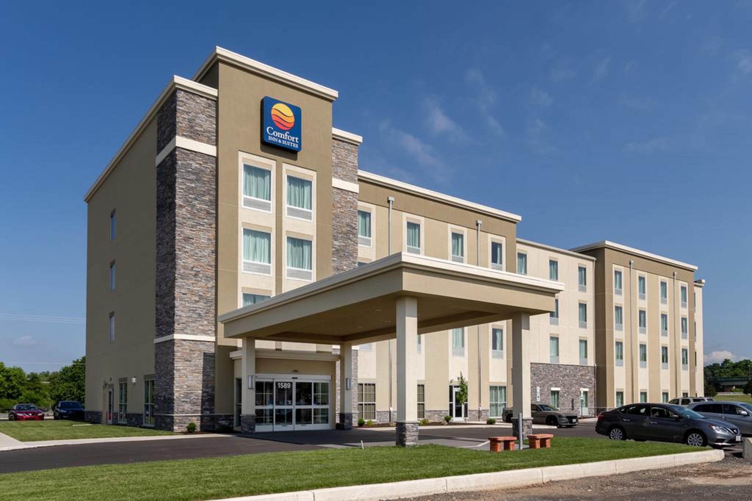 Comfort Inn & Suites - Harrisburg Airport - Hershey South Middletown  Exterior foto